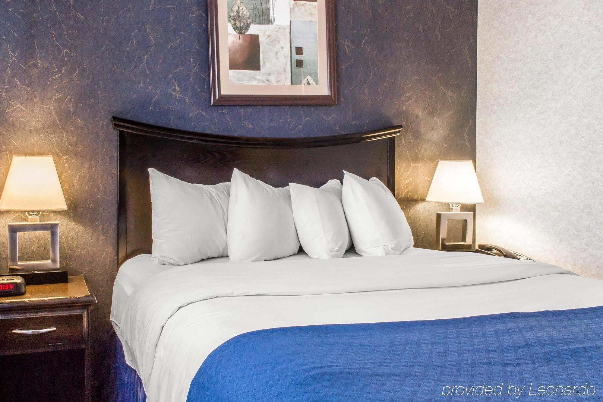 Paramount Inn Floral Park Buitenkant foto